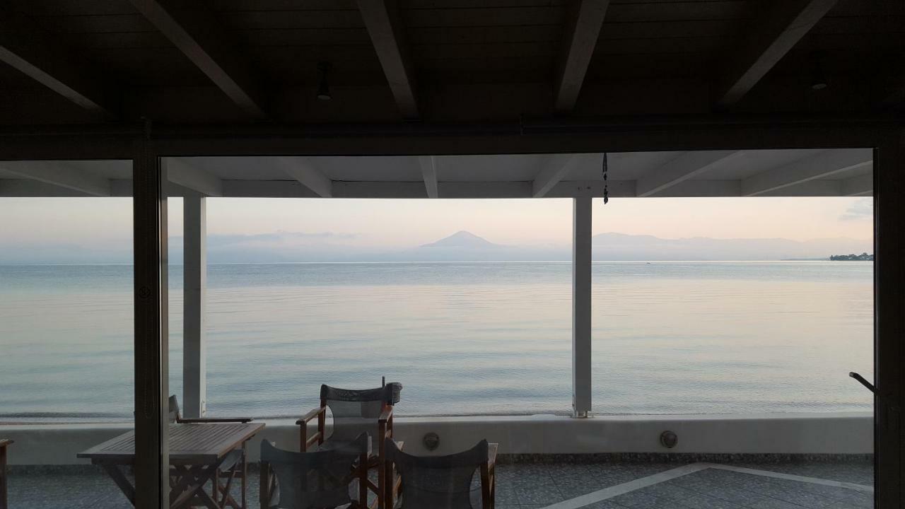 Villa Patras Luxury Seaside House Extérieur photo